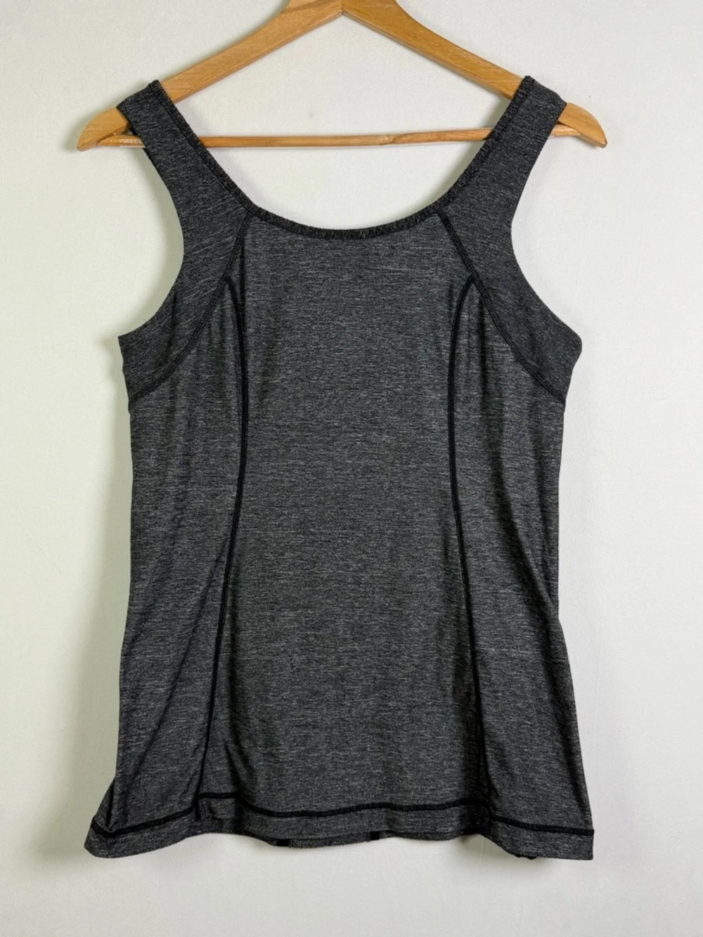 Lululemon Run Free Tank Heathered Black Ruffle Trim Pocket Yoga Running Top Sz 8